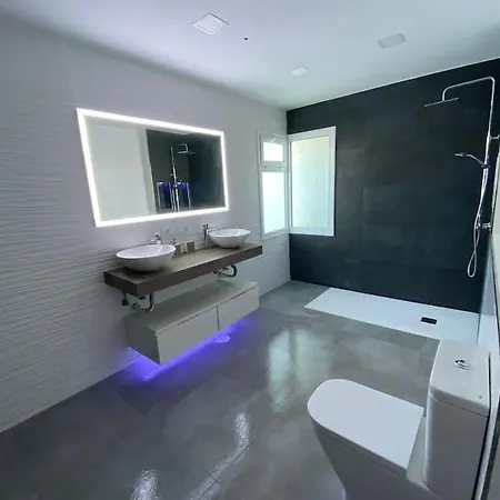 别墅 Magnifica En El Corazon De